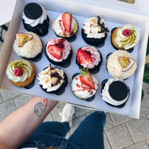 12er Cupcake Box gemischt VEGAN