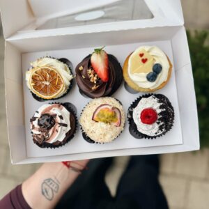 6er Cupcake Box gemischt VEGAN