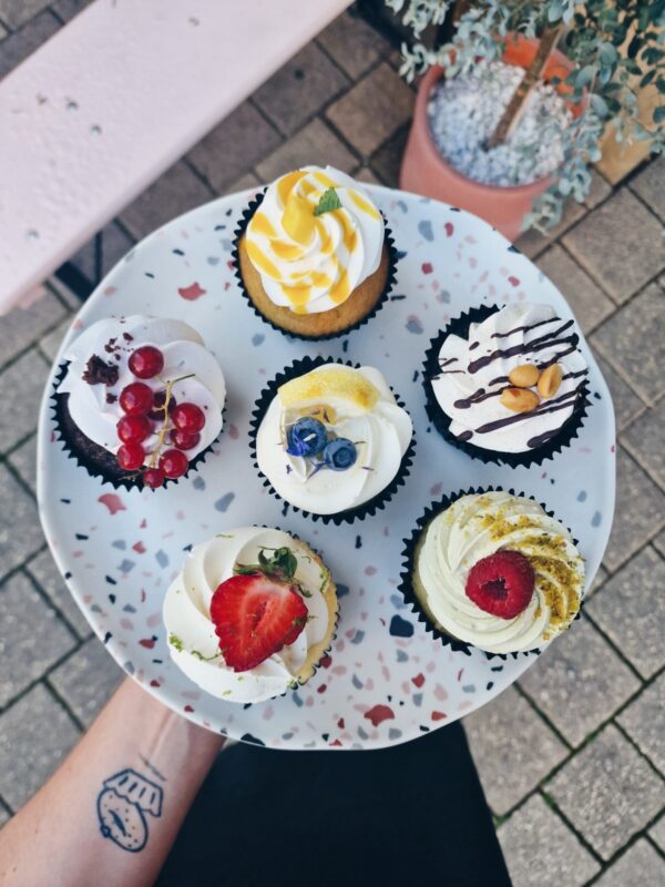 12er Cupcake Box gemischt Cupcakes&Bagels Stuttgart