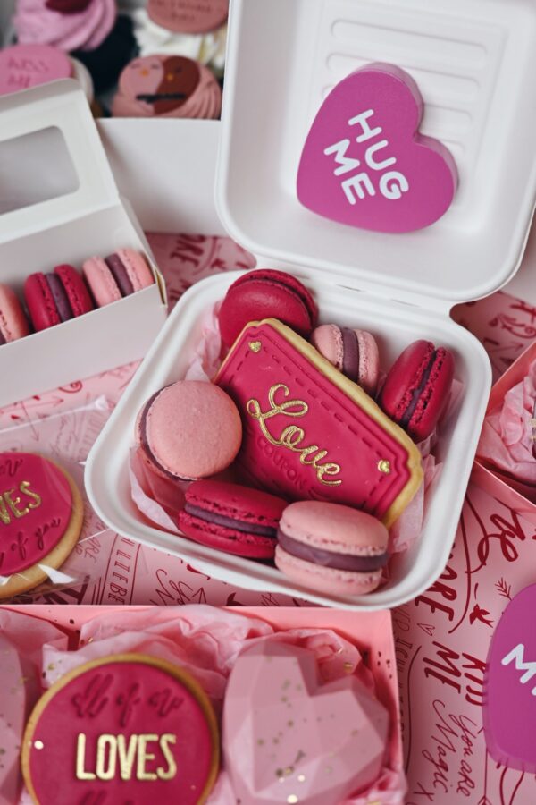 Macarons Love Coupon