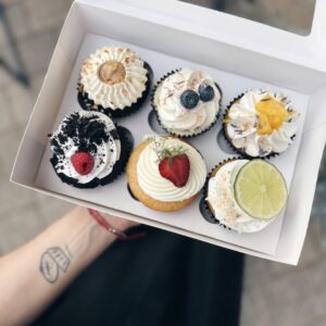 6er Cupcake Box gemischt VEGAN